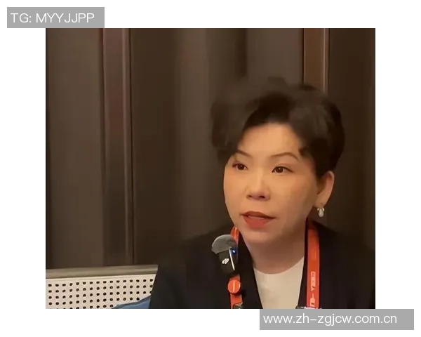 足球明星邓亚萍的身高与她的运动成就之间的关系探讨